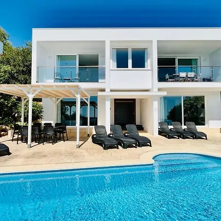 Villa Tin Coves Noves