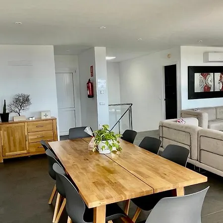 Tin Coves Noves Villa