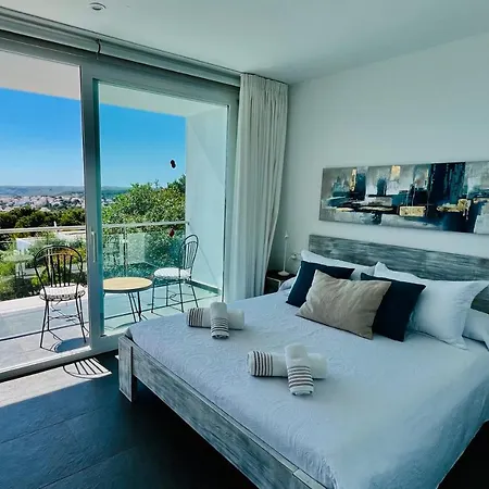 Tin Coves Noves * Punta Grossa