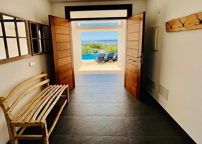 Tin Coves Noves * Punta Grossa