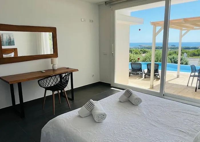 Vila Tin Coves Noves *