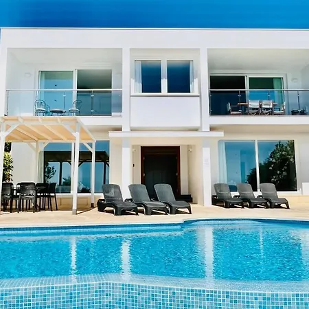 Tin Coves Noves Villa *