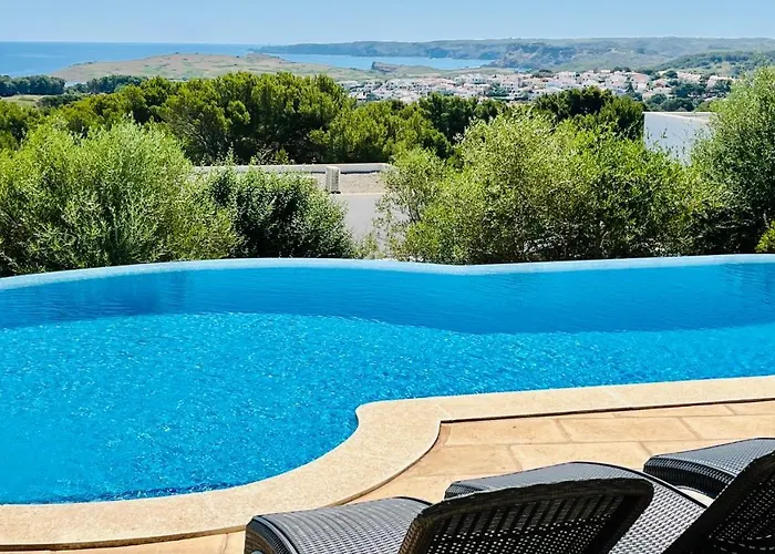 فيلة Tin Coves Noves بونتا غروسا